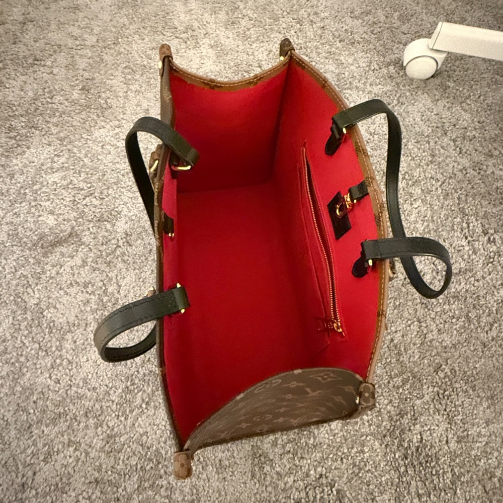 Louis Vuitton Onthego Monogram bag